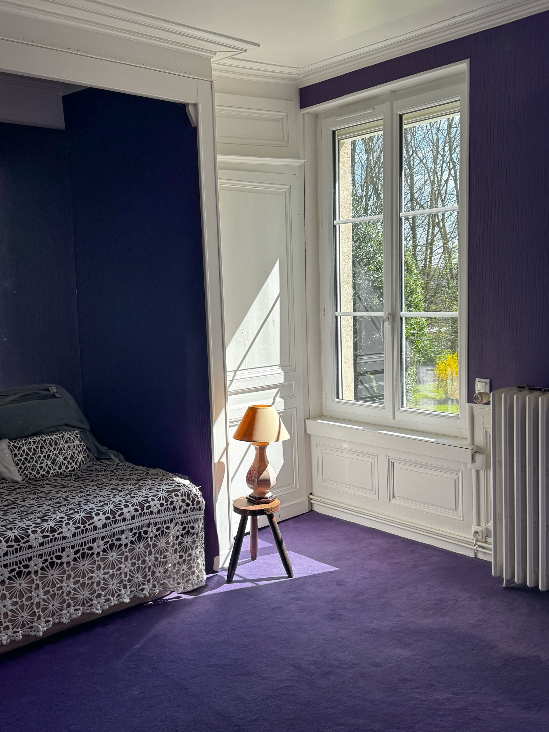 Une autre vue de la chambre Violette